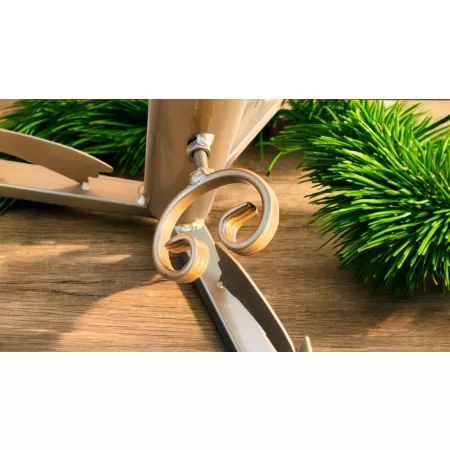 Stojak choinkowy z motywem gwiazdy betlejemskiej – metalowy, ręcznie wykonany